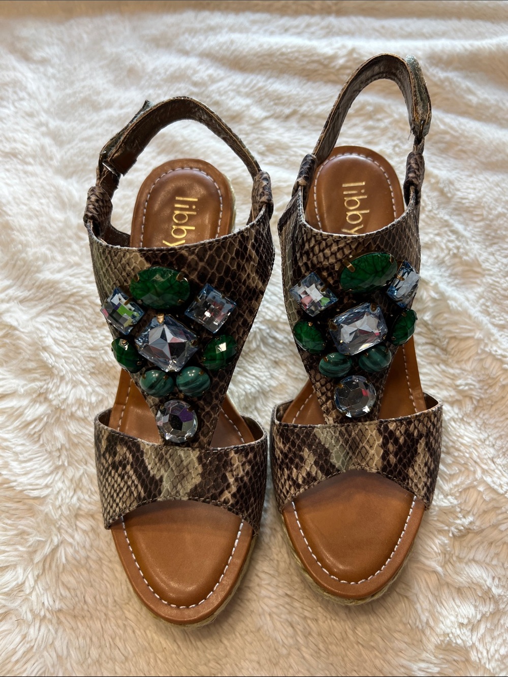 NWT- Libby Edelman Billie wedge - 8W